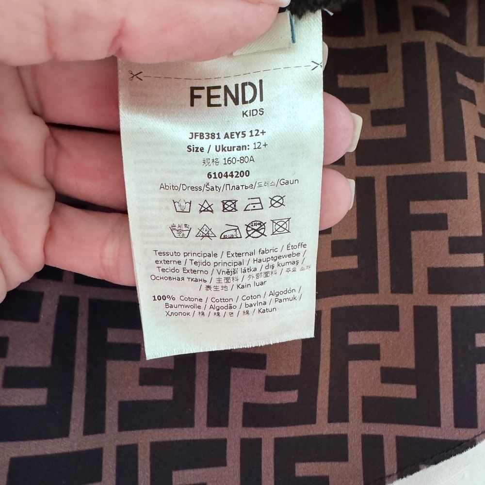 FENDI GIRLS DRESS - Picture 4 of 6